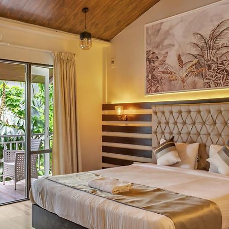 Skon Morjim Beach Resort By Orion Hotels Старый Гоа Экстерьер фото