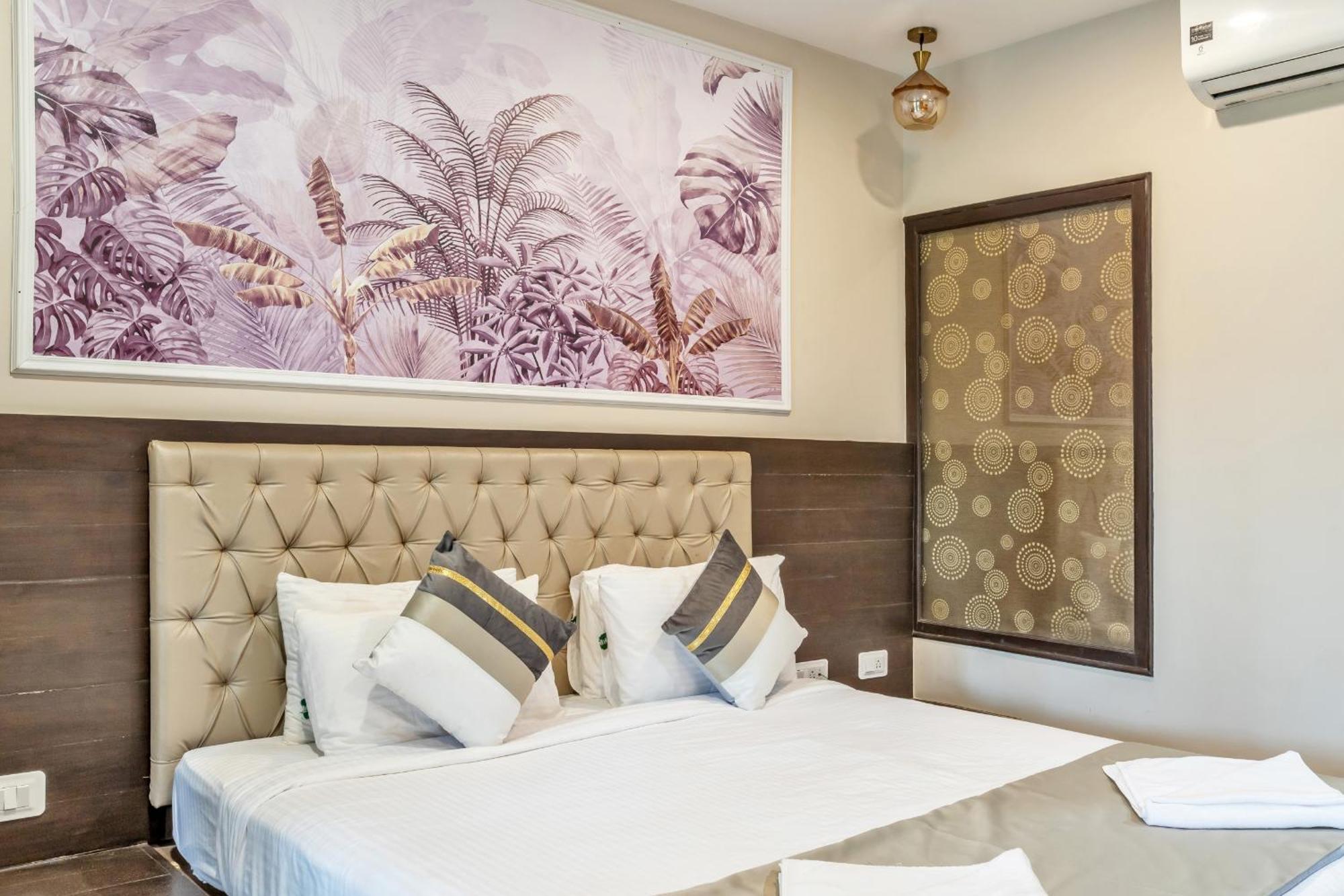 Skon Morjim Beach Resort By Orion Hotels Старый Гоа Экстерьер фото