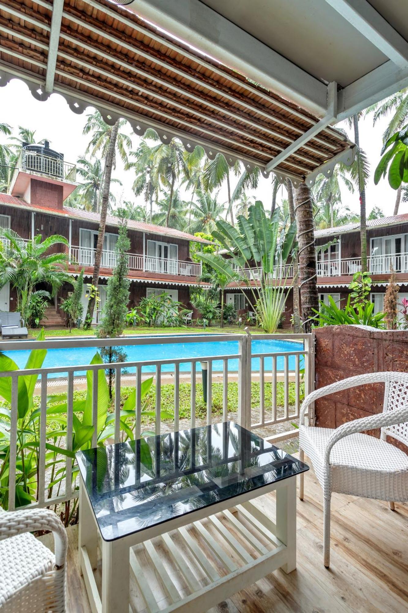 Skon Morjim Beach Resort By Orion Hotels Старый Гоа Экстерьер фото