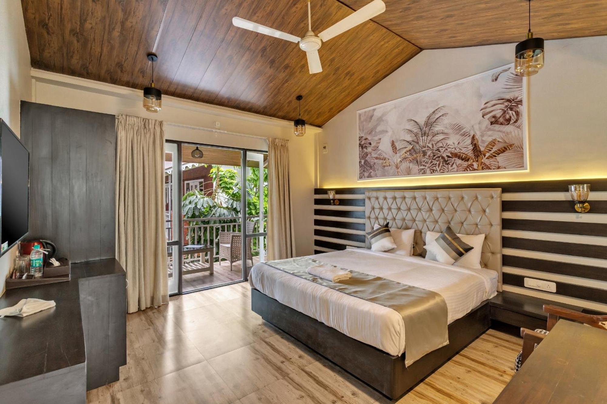 Skon Morjim Beach Resort By Orion Hotels Старый Гоа Экстерьер фото