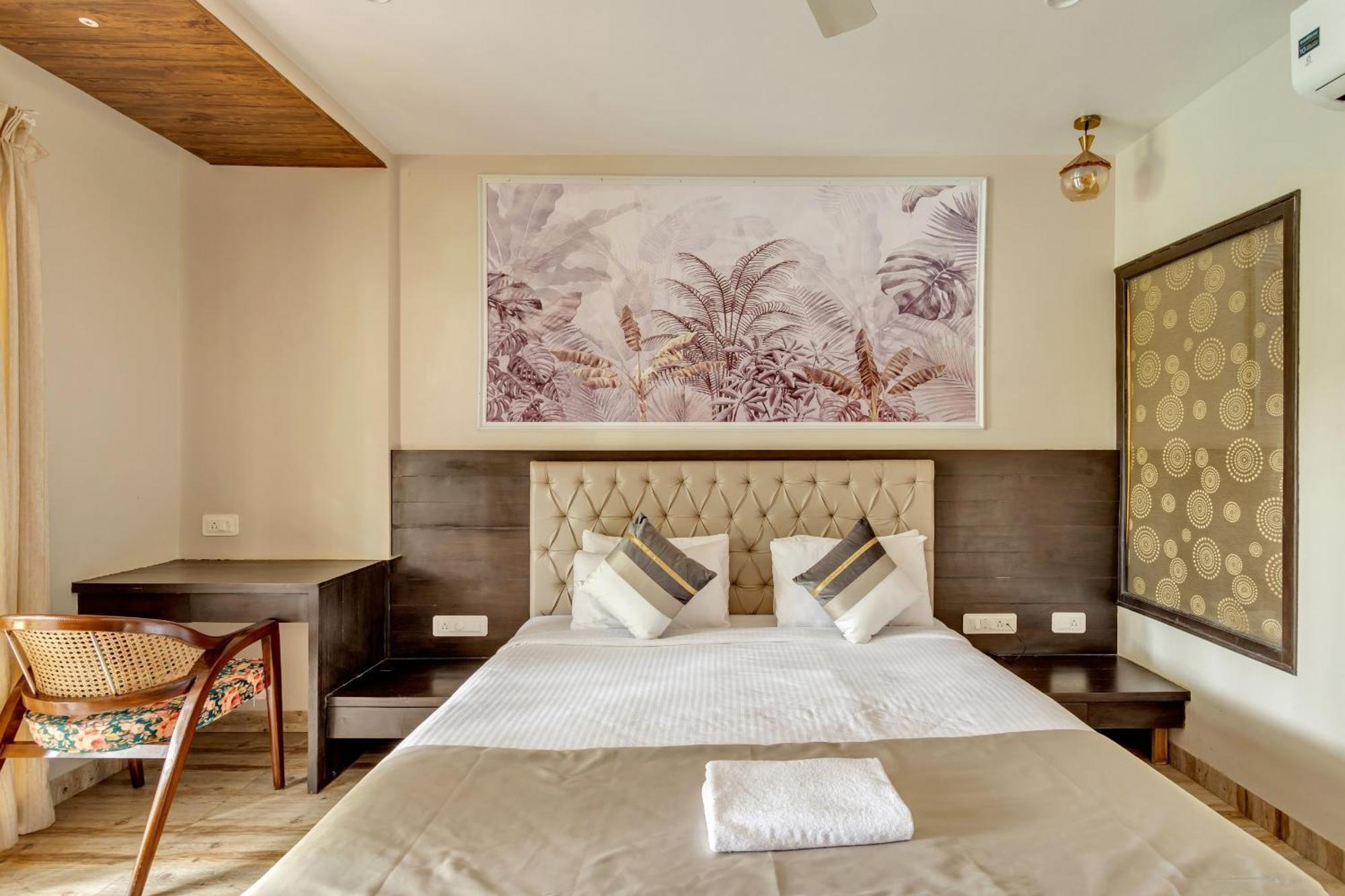 Skon Morjim Beach Resort By Orion Hotels Старый Гоа Экстерьер фото